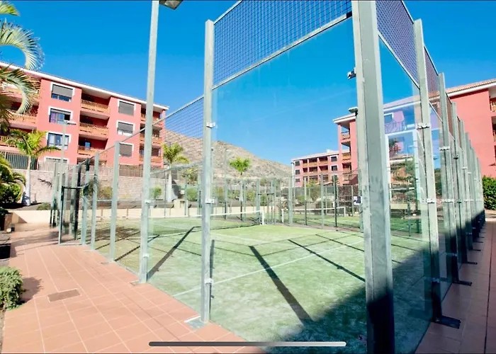 Sun, Relax, 1ch, Heated Pool Access 아파트